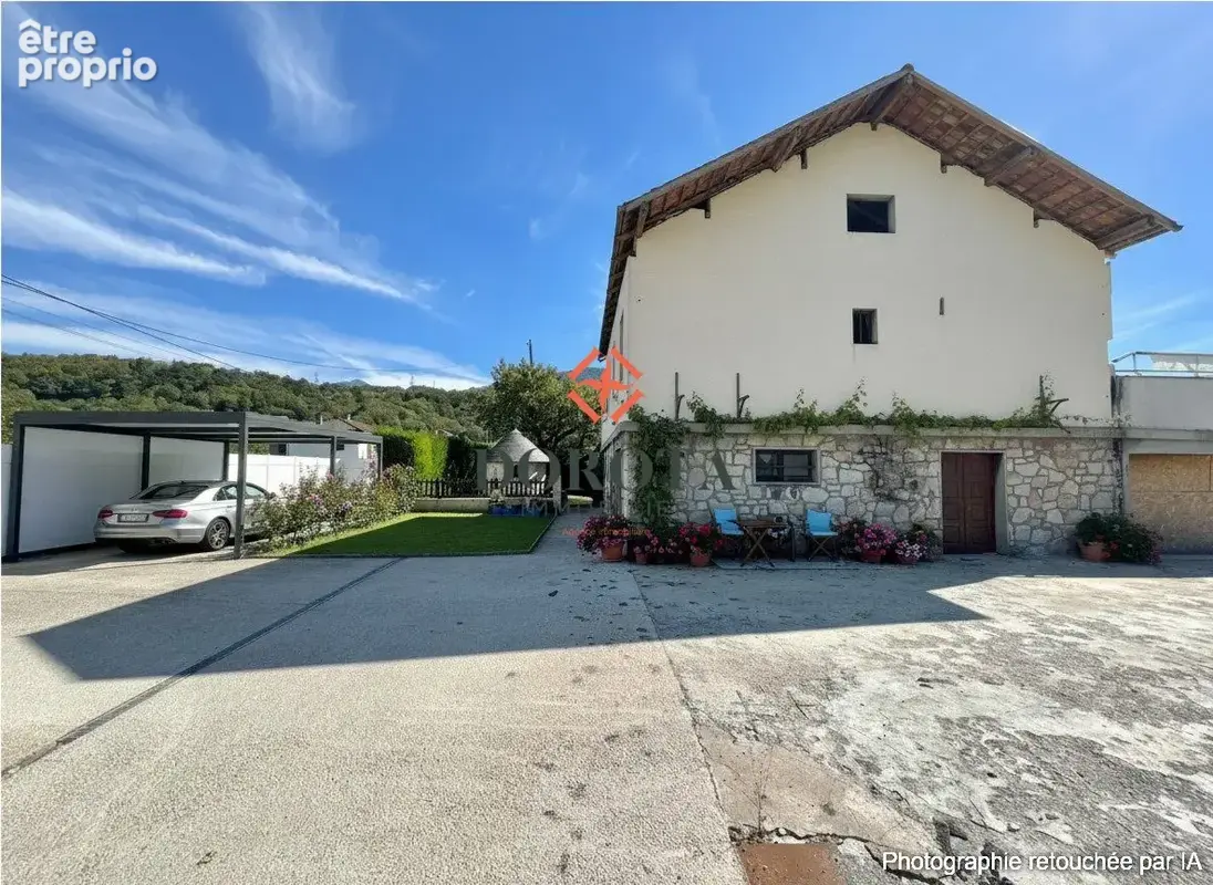 Photo Maison à Laissaud au prix de 230 000€