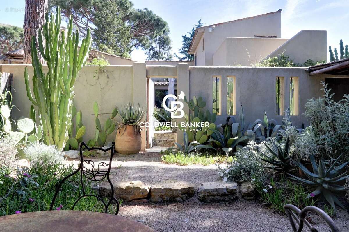 Maison à RAMATUELLE