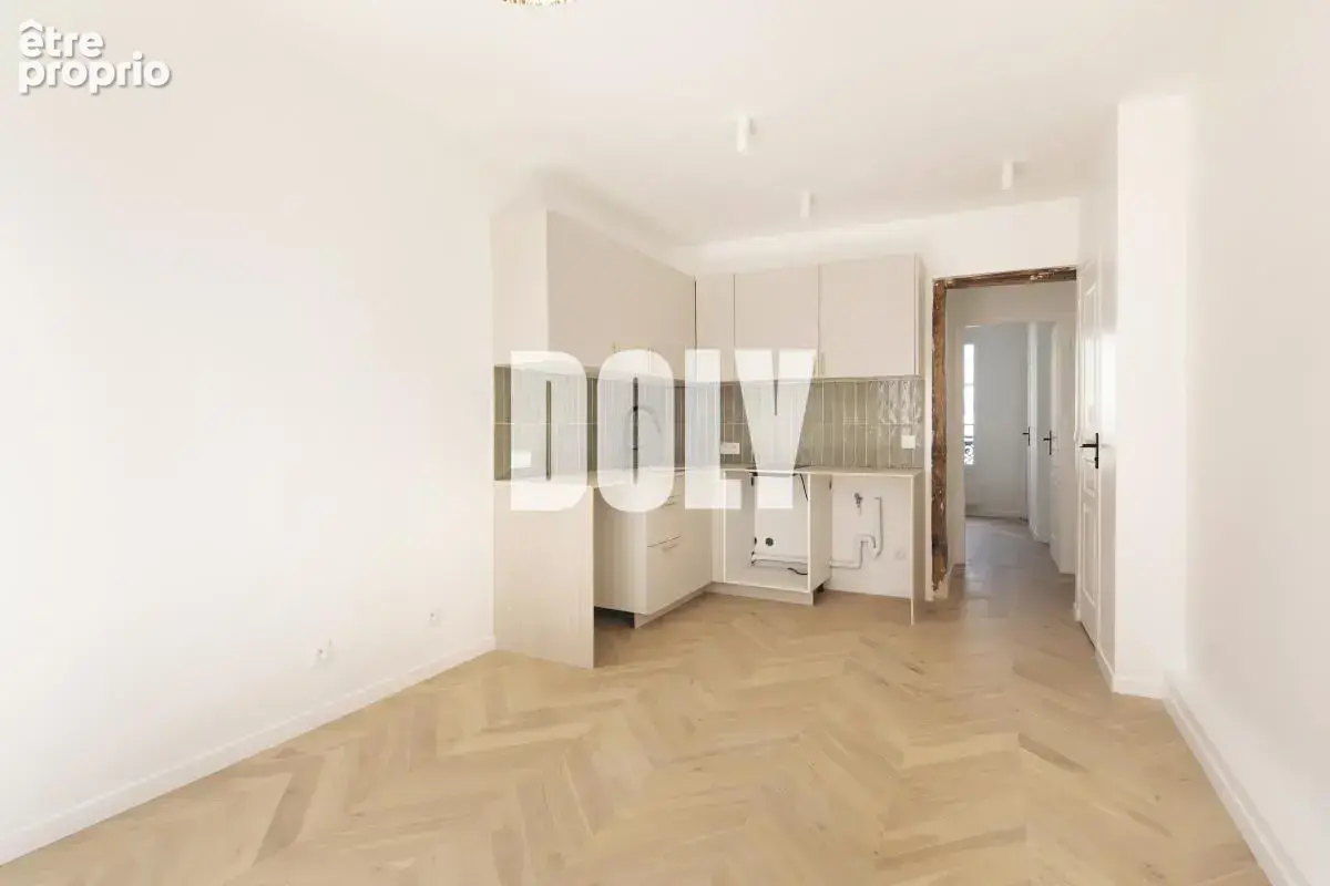 Appartement à PARIS-20E