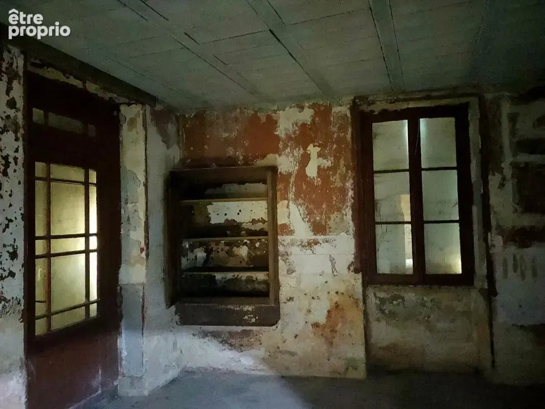 Maison en pierre a rénover 360 m² avec garage - photo 5