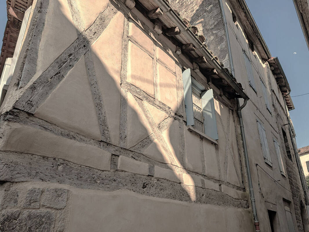 Maison à SAINT-ANTONIN-NOBLE-VAL