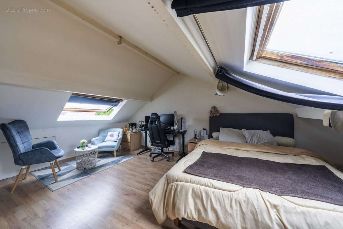Appartement à MOISSY-CRAMAYEL