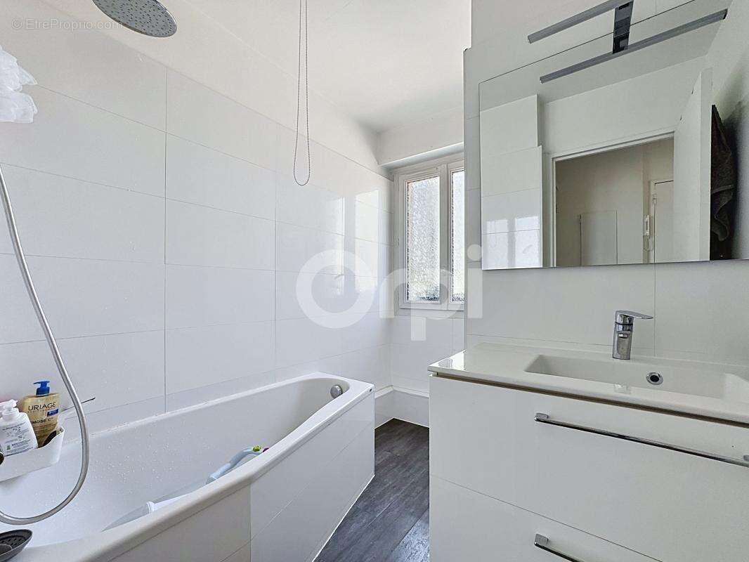 Appartement à NOGENT-SUR-MARNE