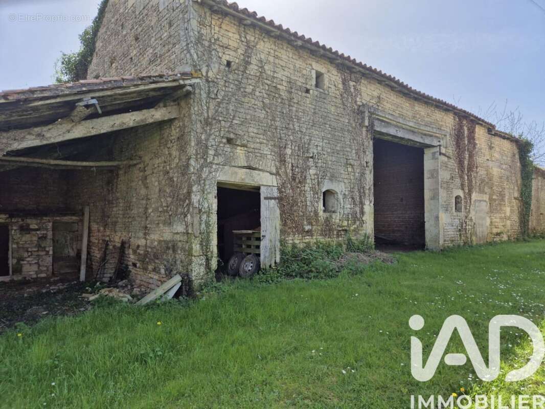 Maison 122 m² à Melleran  - photo 6