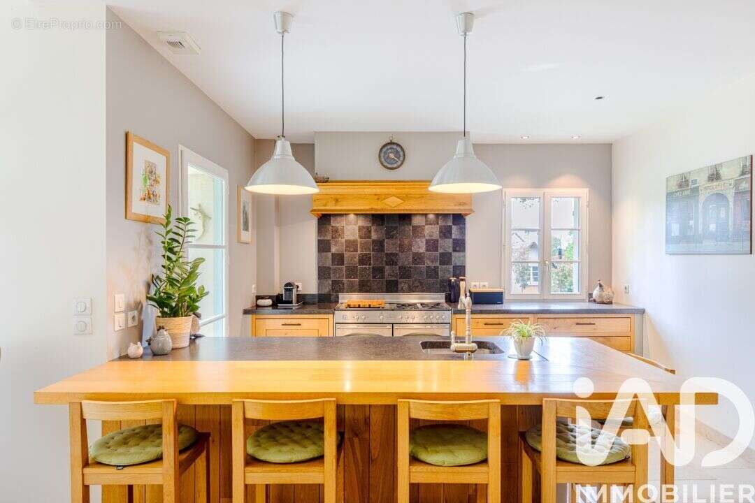 Maison 189 m² à Bethemont-La-Foret  - photo 7