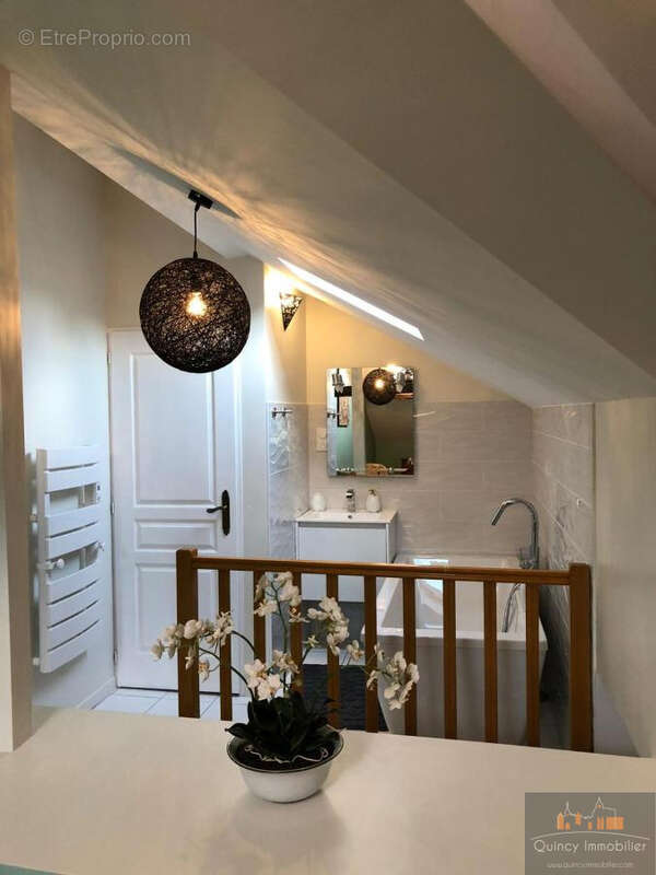 Maison à AVALLON