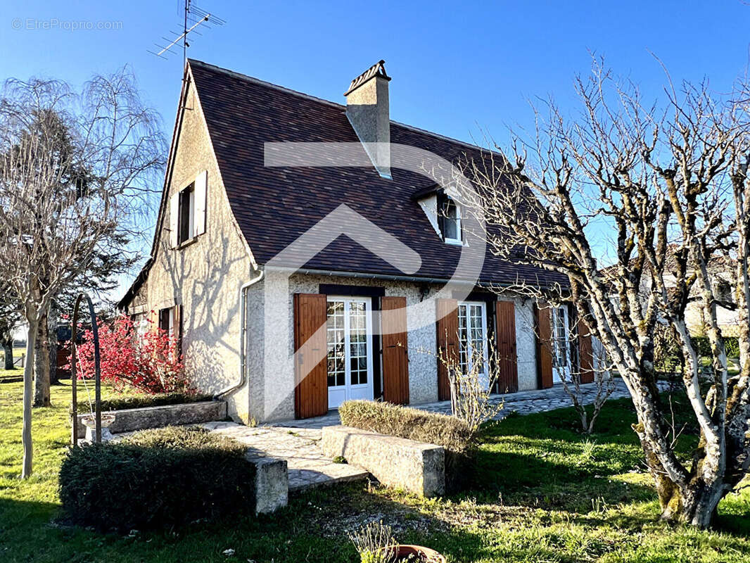 Maison à LAMONZIE-SAINT-MARTIN