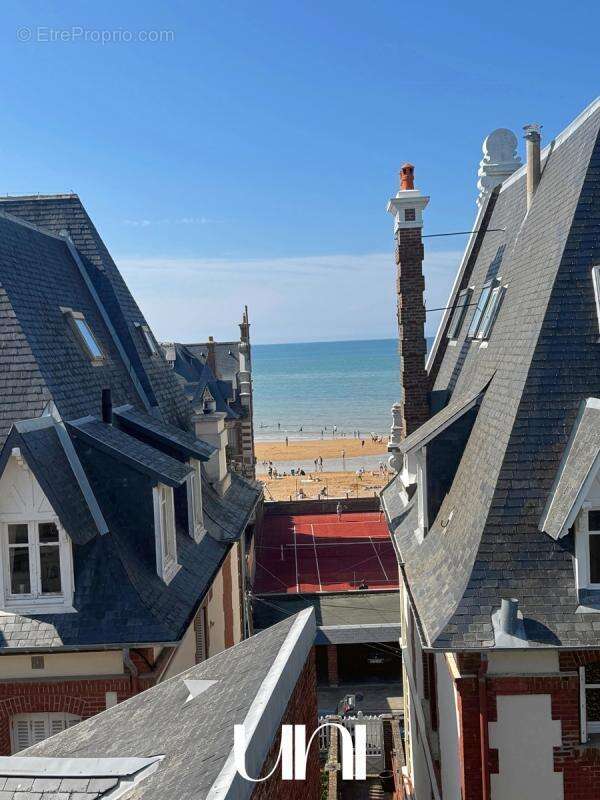 Commerce à HOULGATE