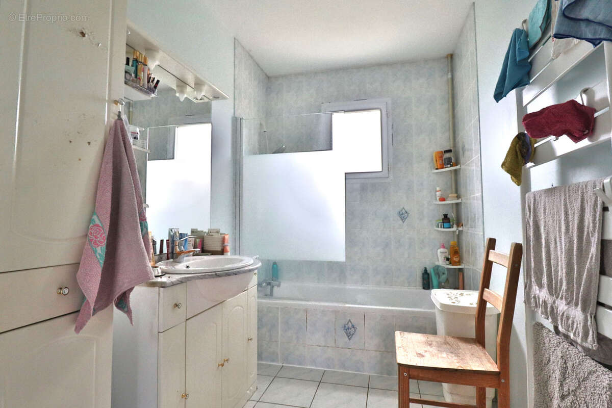 Maison à SAINT-REMY-SOUS-BARBUISE