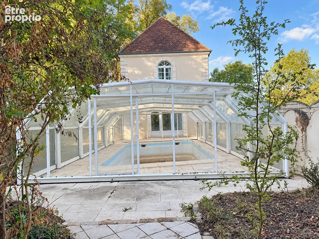 Une propriété de caractère avec maison d'amis, piscine couverte et parc arboré - photo 2