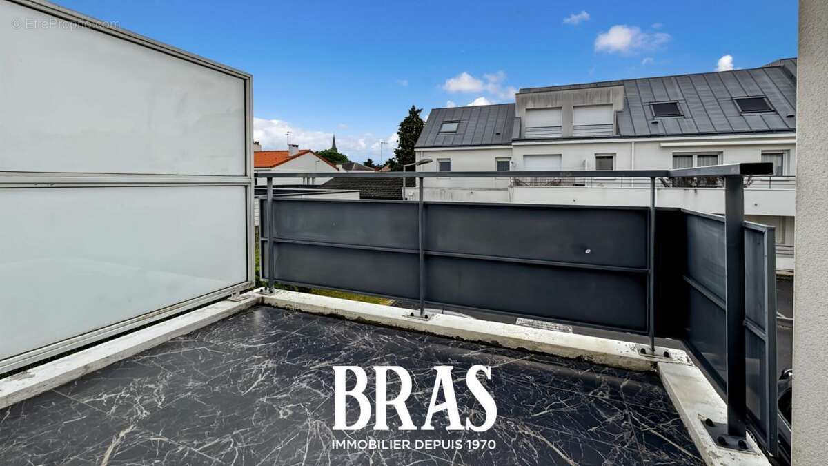 Appartement à SAINT-SEBASTIEN-SUR-LOIRE