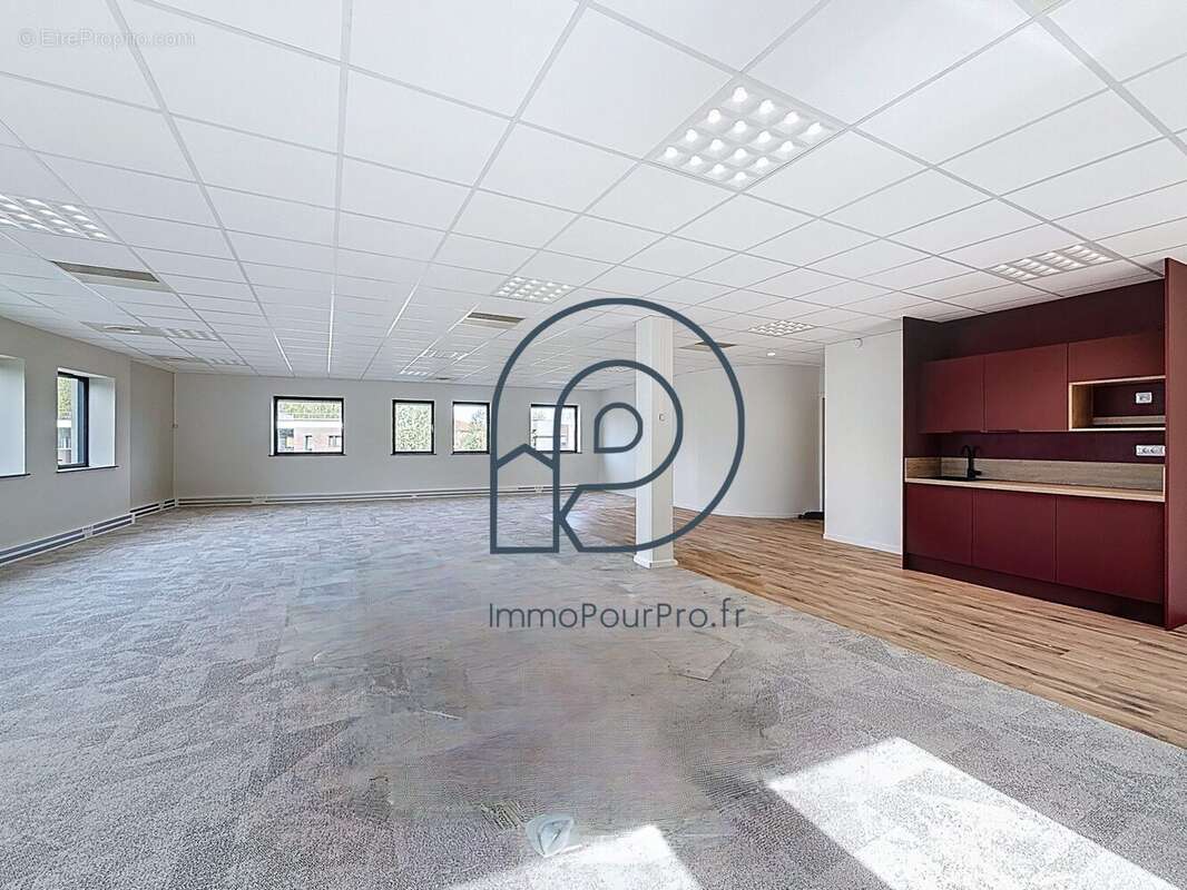 Commerce à WASQUEHAL