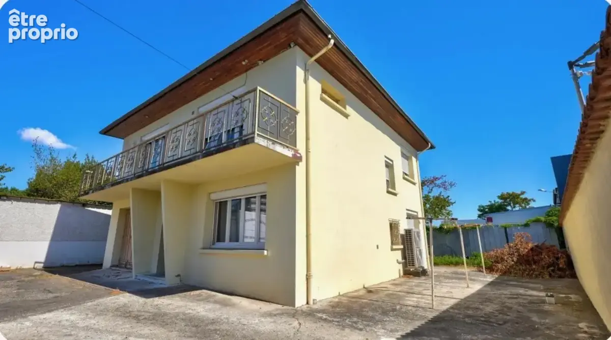 Maison à VAULX-EN-VELIN