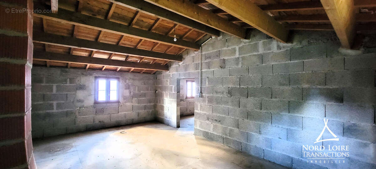 Maison à SAINTE-LUCE-SUR-LOIRE