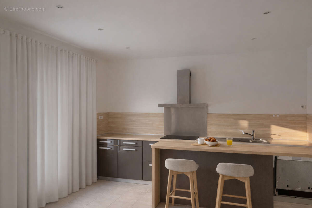 Maison à MAISONS-LAFFITTE