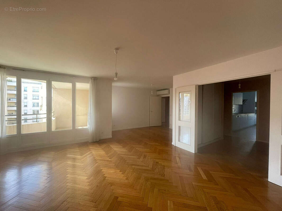 Appartement à VILLEURBANNE