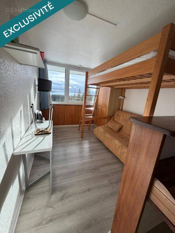 Photo 1 - Appartement à BESSE-ET-SAINT-ANASTAISE