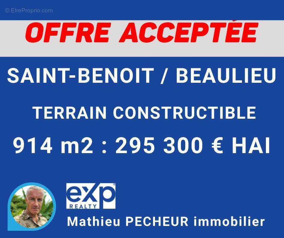 Terrain à SAINT-BENOIT