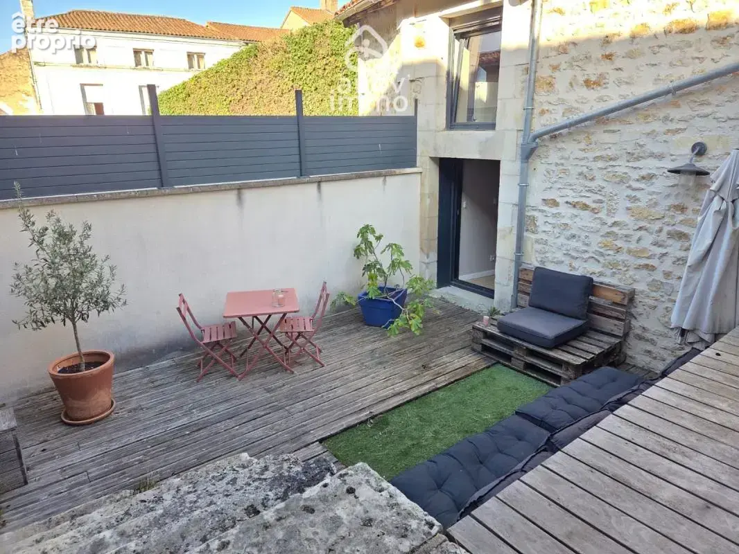 Maison au charme authentique et aux beaux volumes - photo 3