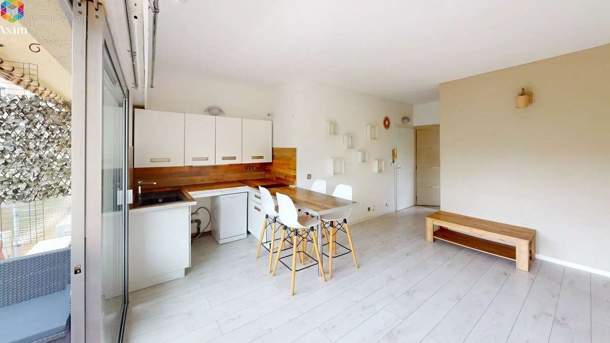 Appartement à SAINT-RAPHAEL