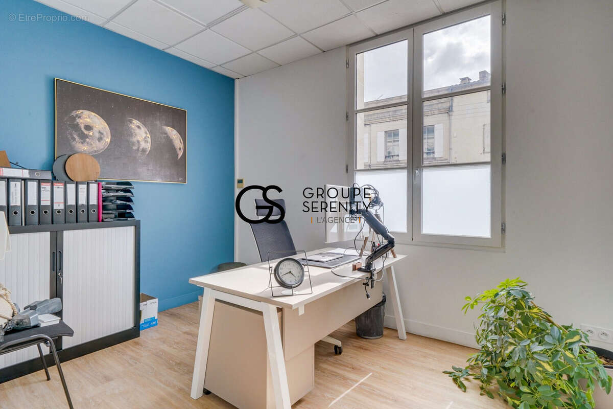 Commerce à LIBOURNE