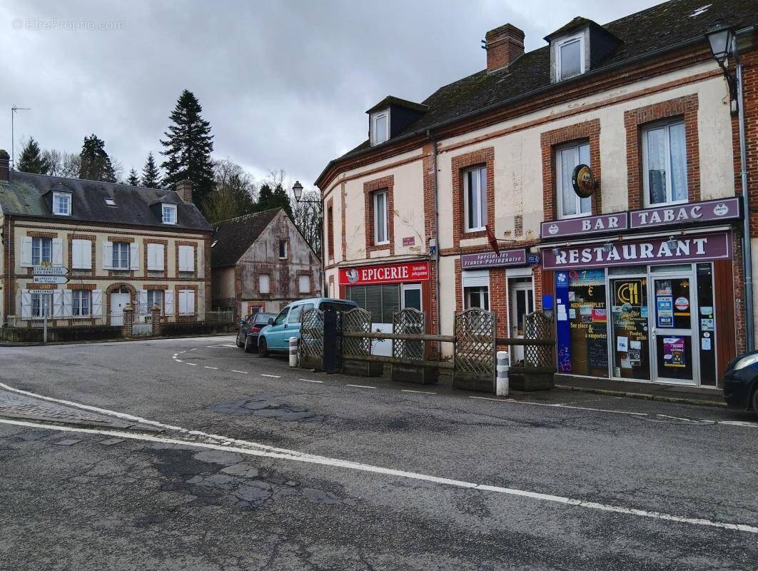Commerce à LES ASPRES