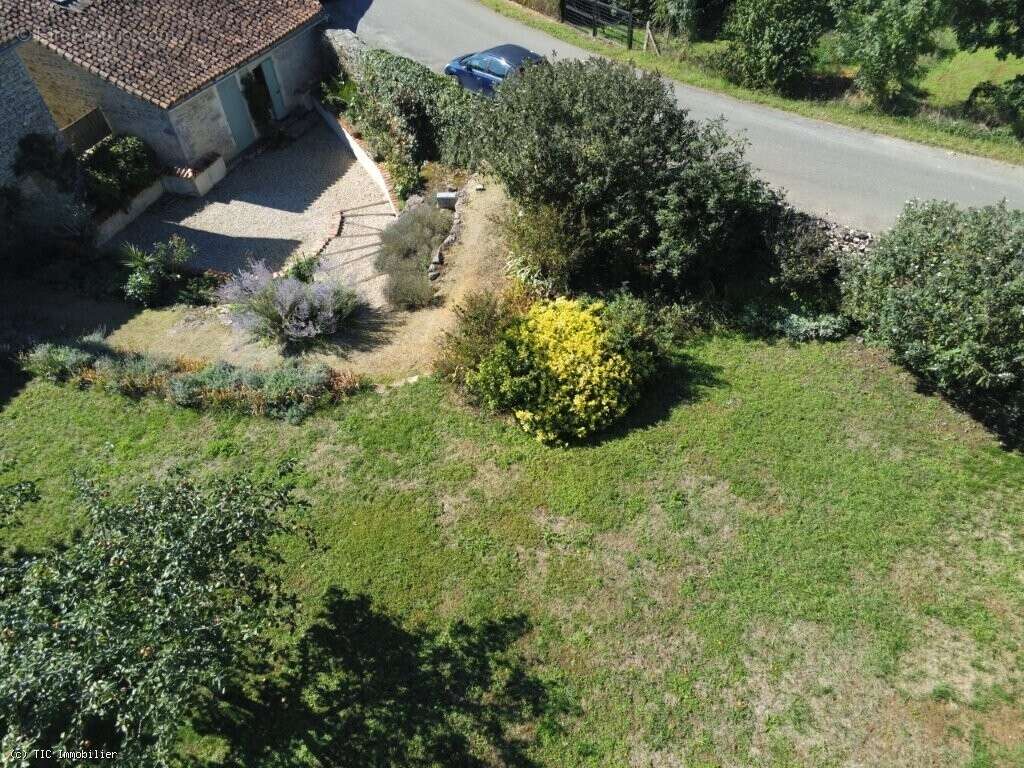 Maison à VERTEUIL-SUR-CHARENTE