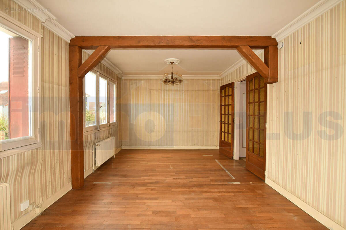 Maison individuelle de 76.55 m², 3 chambres, sdb, garage, 281 m² de terrain - photo 5