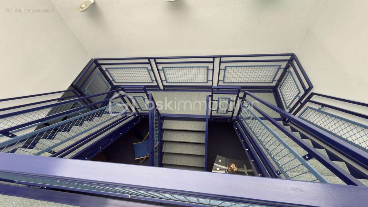 Commerce à SAINT-QUENTIN