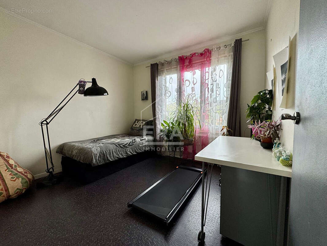 Maison à COMBS-LA-VILLE