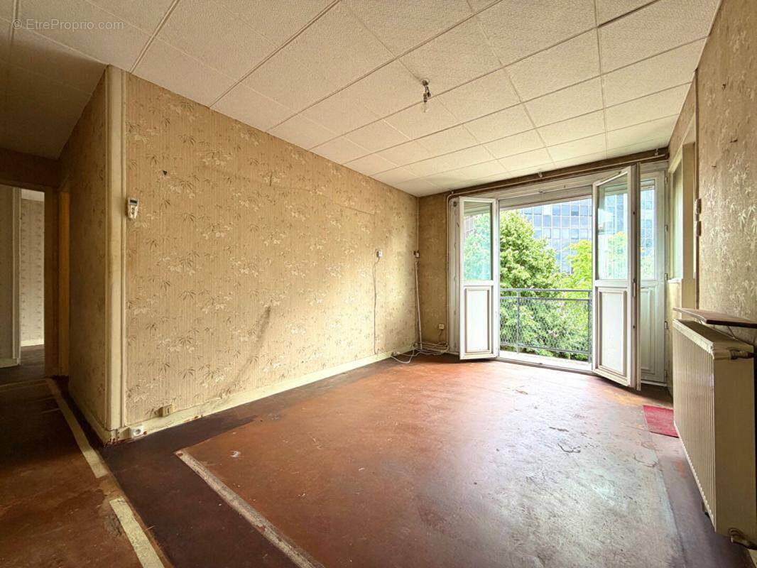 Appartement à MAISONS-ALFORT