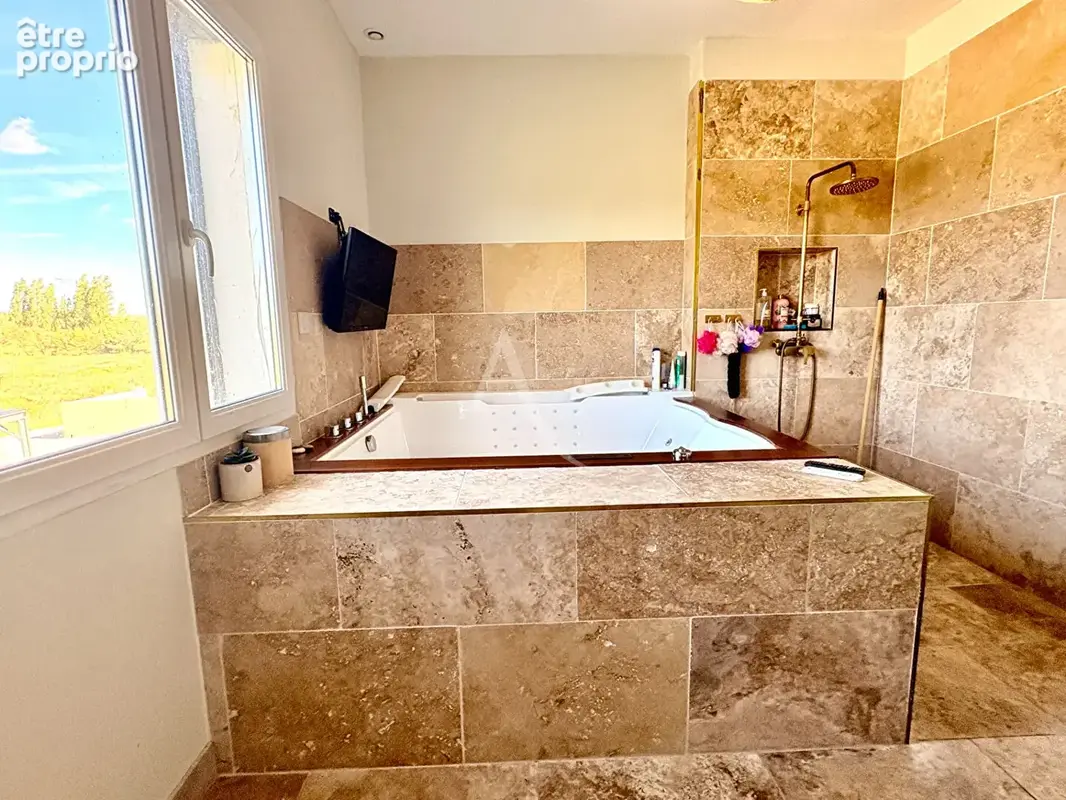 Maison 5 pièces 211 m² à vendre à Pezens (11170) - photo 18