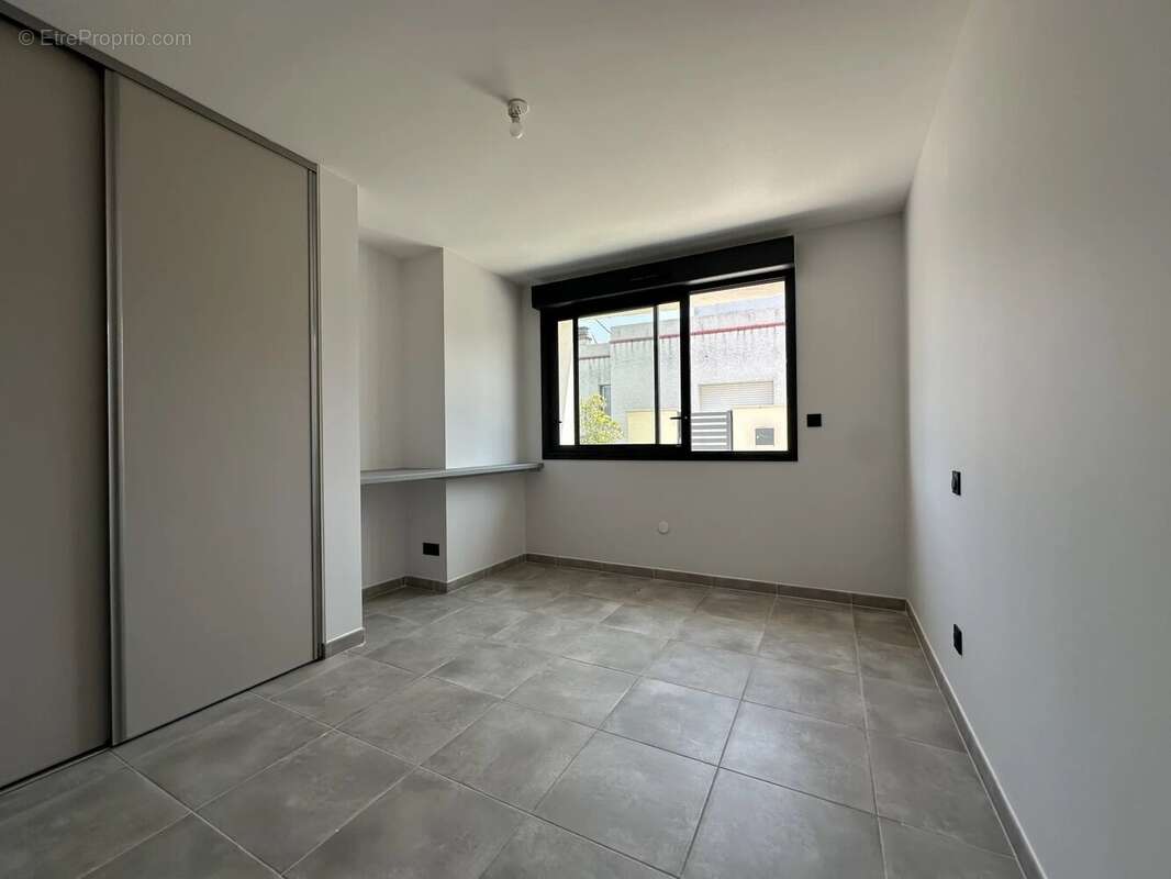 Appartement à VERNET