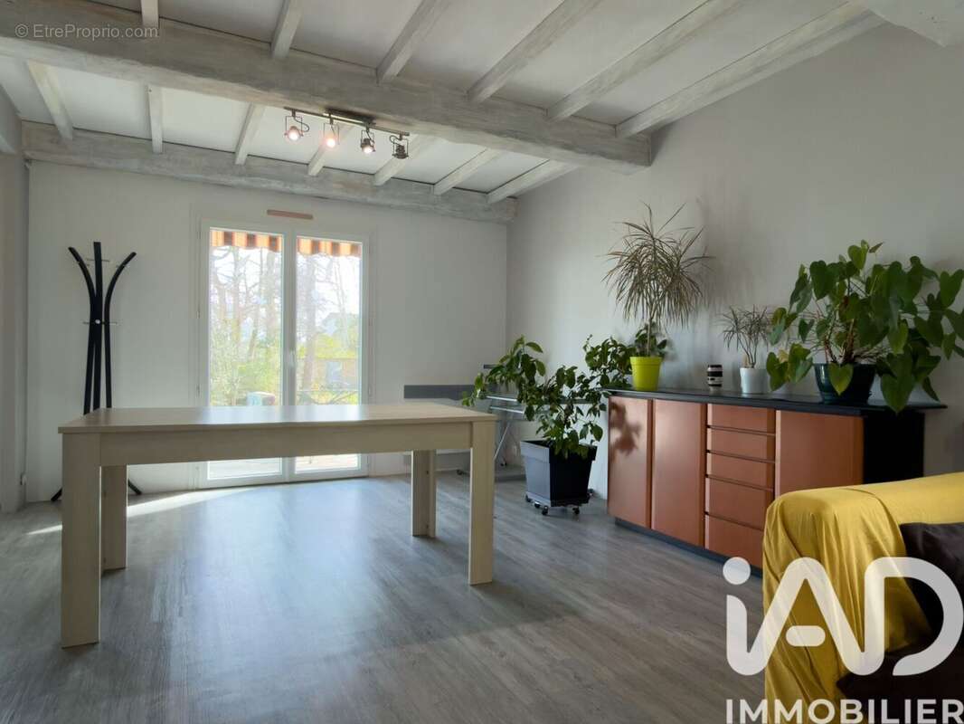 Photo 5 - Maison à BARAQUEVILLE