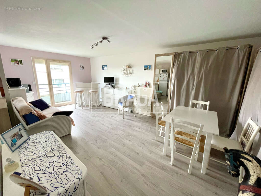 Appartement 75 m2 a vendre a boulogne en residence ascenseur parking 2 chambres balcon - photo 2