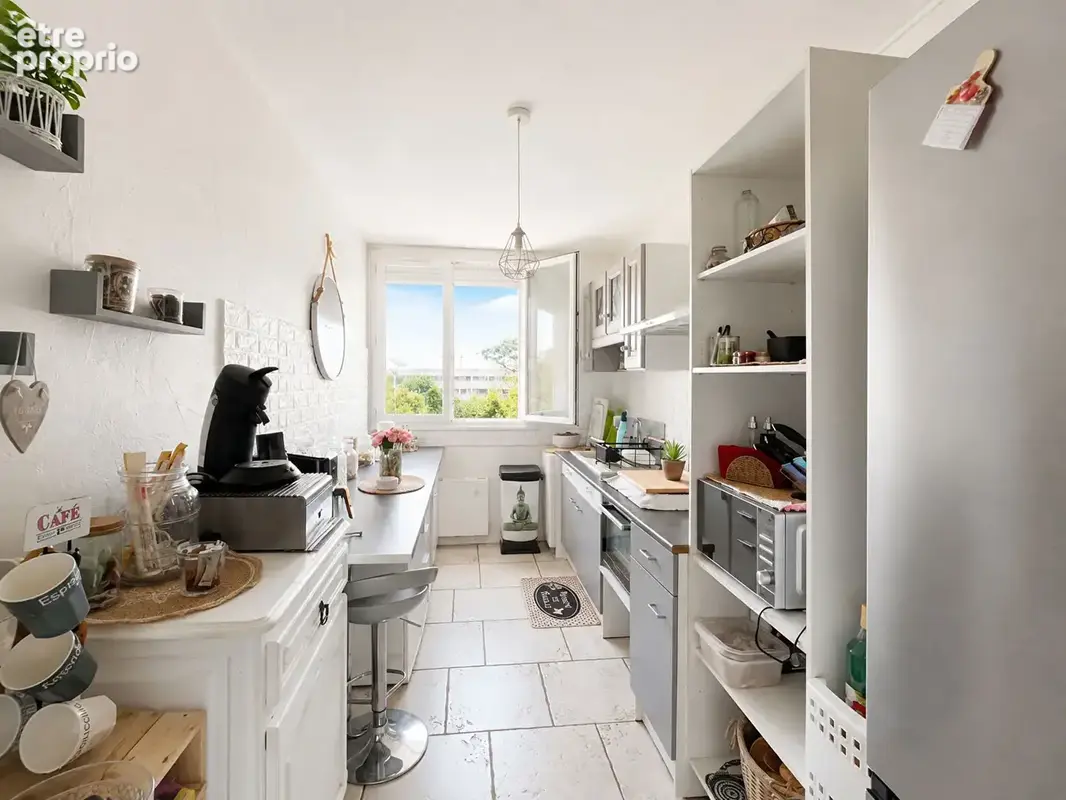 Appartement 3 pièces 68 m² à vendre à Toulon (83000) - photo 2