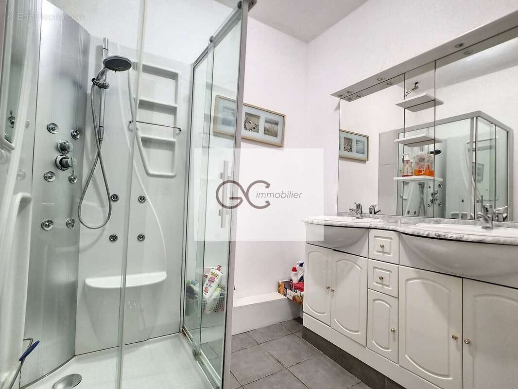 Maison à CESSENON-SUR-ORB