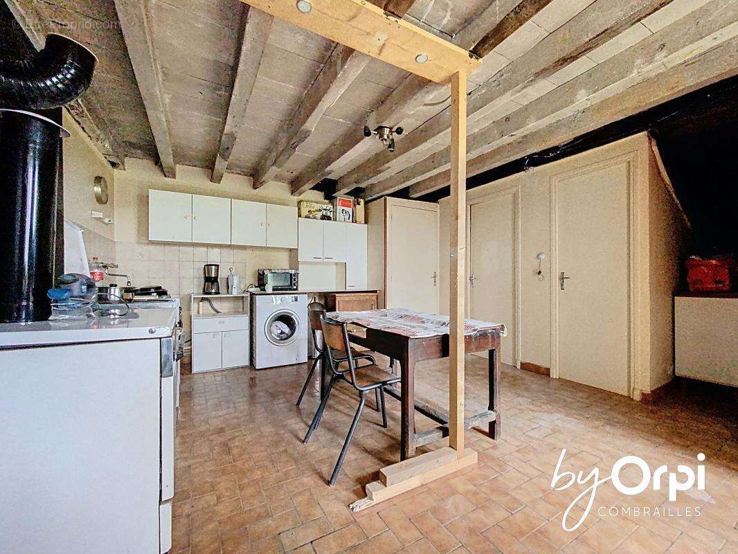 Maison à MARCILLAT-EN-COMBRAILLE