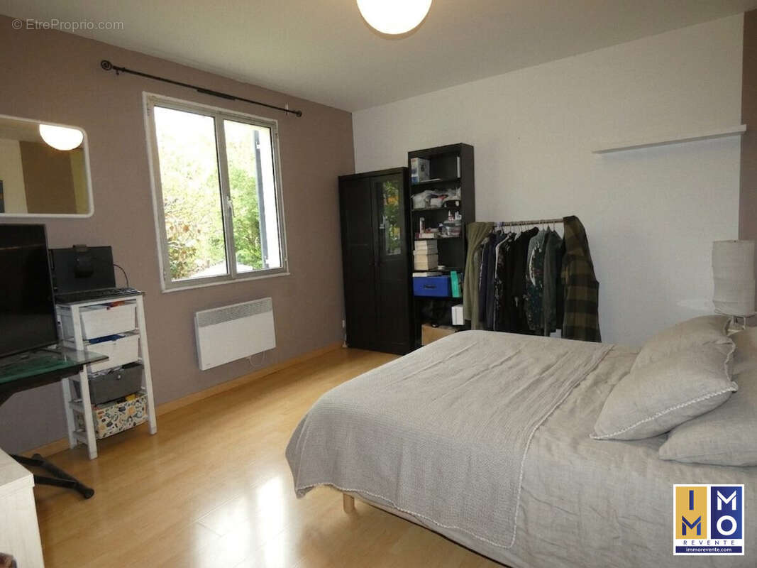 Maison à BRECY