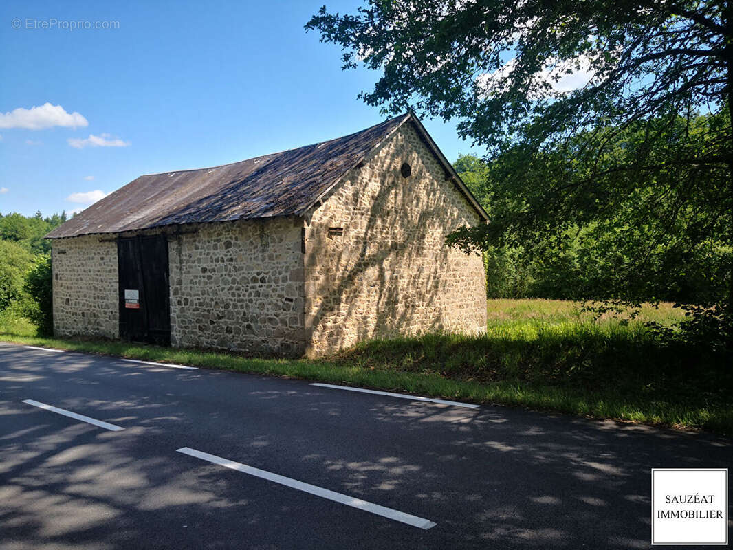 Maison à L&#039;EGLISE-AUX-BOIS