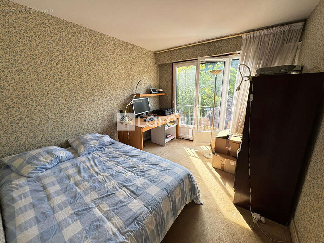 Appartement à JUVISY-SUR-ORGE