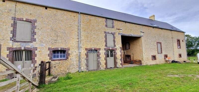 Maison à ECRAMMEVILLE