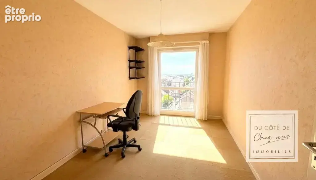 Appartement T3 de 77 m2, proche du centre, des commerces et - photo 10