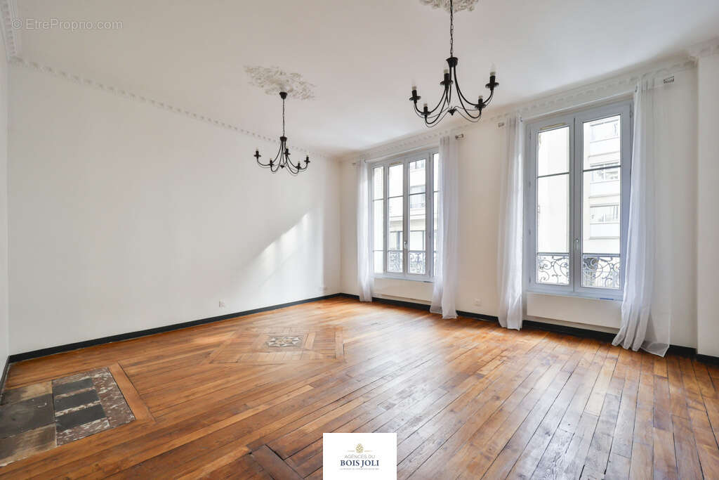Appartement à ISSY-LES-MOULINEAUX