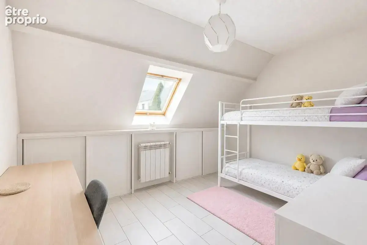 Maison de 6 pièces de 158 m² à Montsoult - photo 12