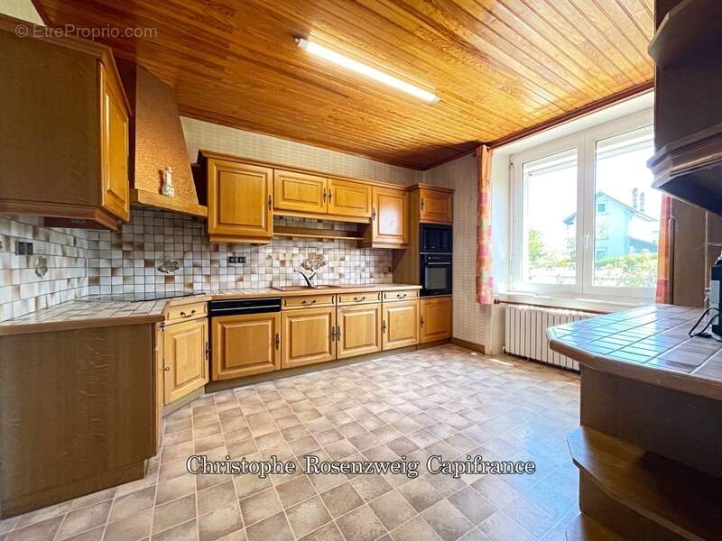 Maison à vendre 7 pièces SELONCOURT (25) - photo 3