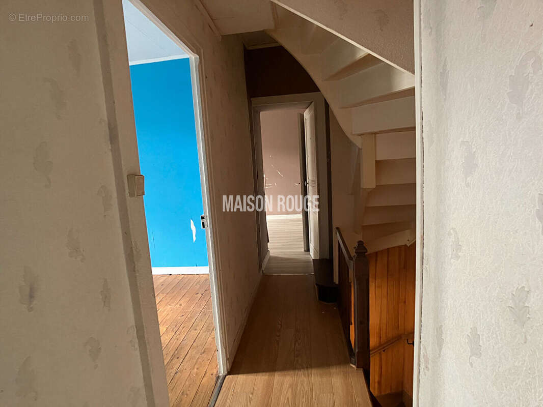 Maison à HENANBIHEN