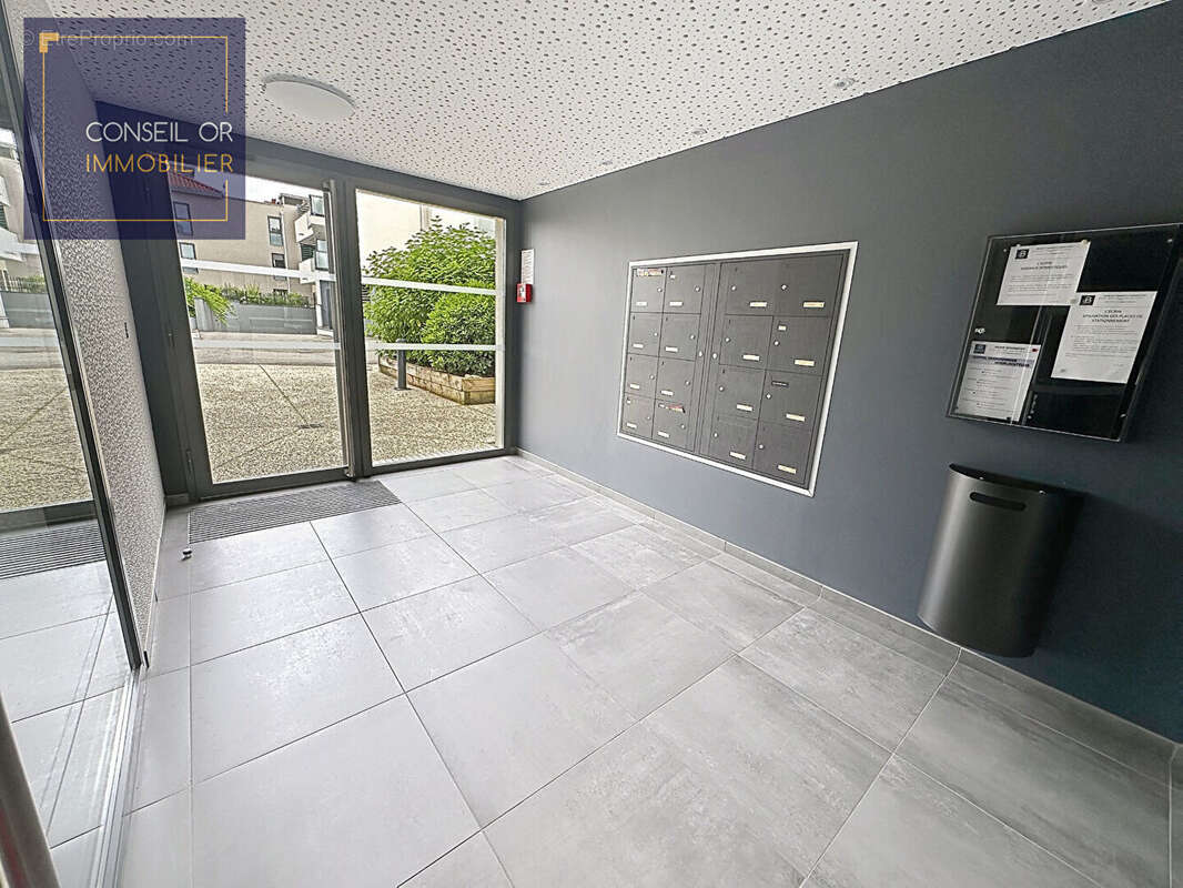 Appartement à CRAPONNE