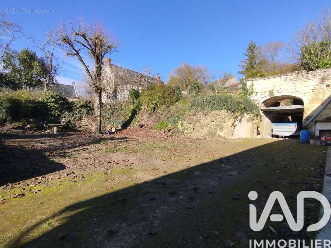 Photo 4 - Maison à LA ROCHE-CLERMAULT