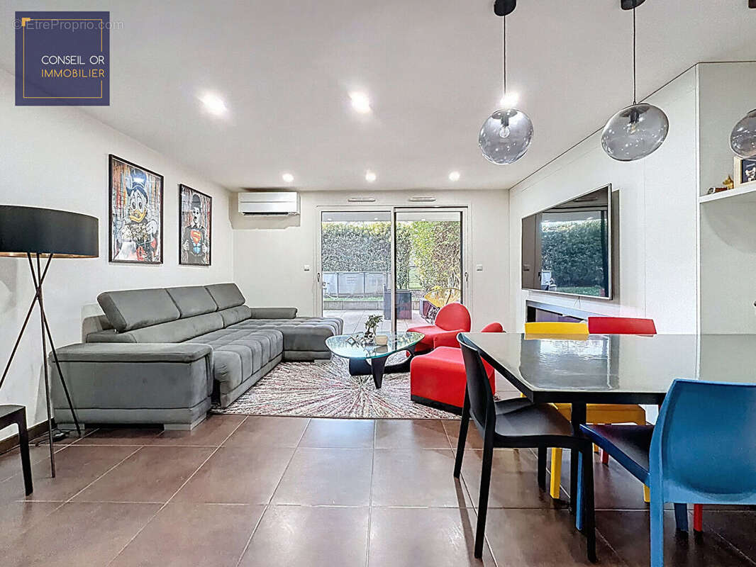 Appartement à SAINT-GENIS-LAVAL